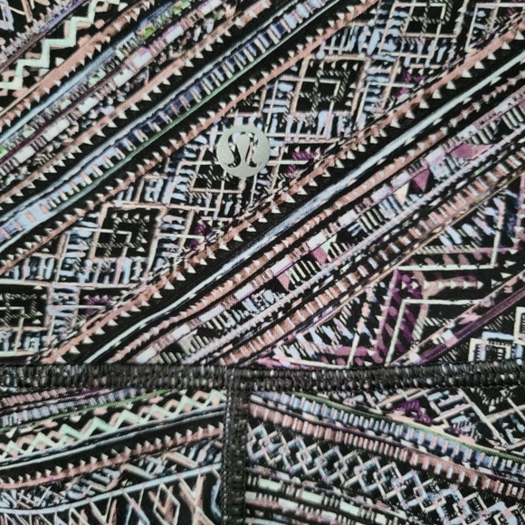 Size 4🍋LULULEMON Wunder Under High-Rise Tight *Engineered Full-On Luxtreme 28" - Picture 3 of 7